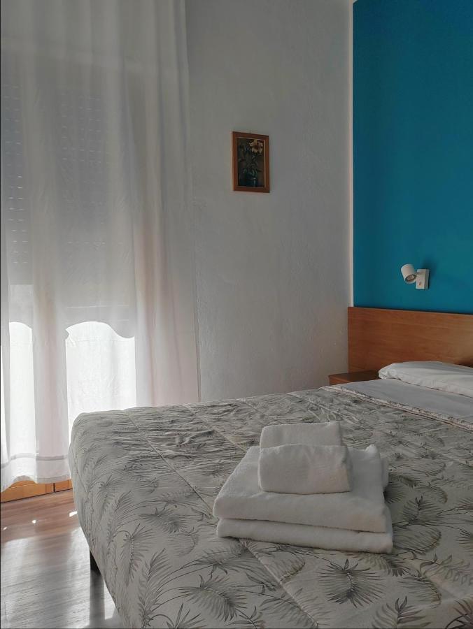 Hotel Luisa Brenzone sul Garda Eksteriør billede